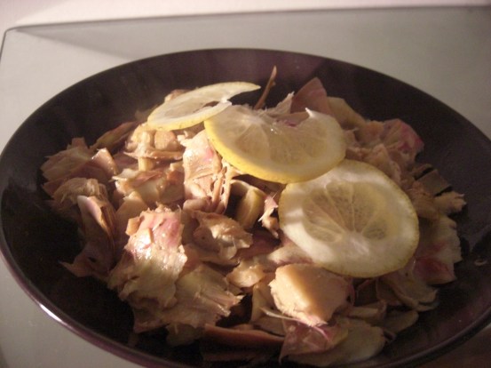 Artichokes with lemon and black pepper